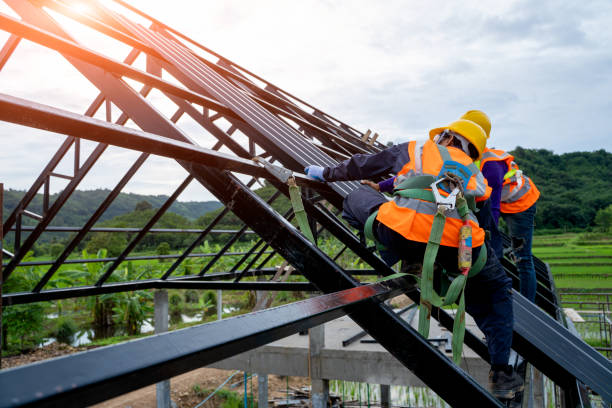 Best Best Roofing Contractors  in Mccom, OH